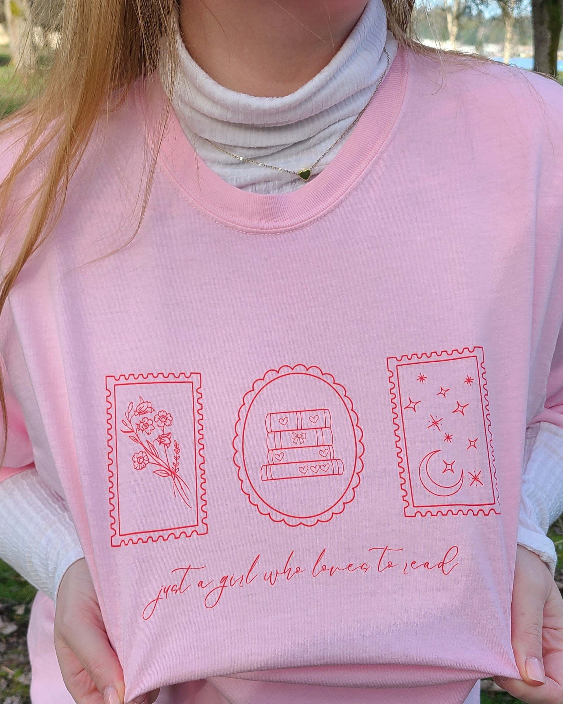 just a girl who loves to read tee