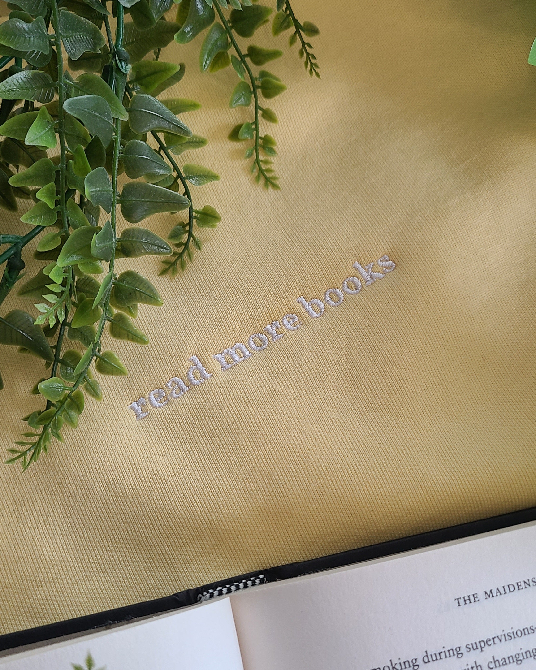 read more books embroidered crewneck