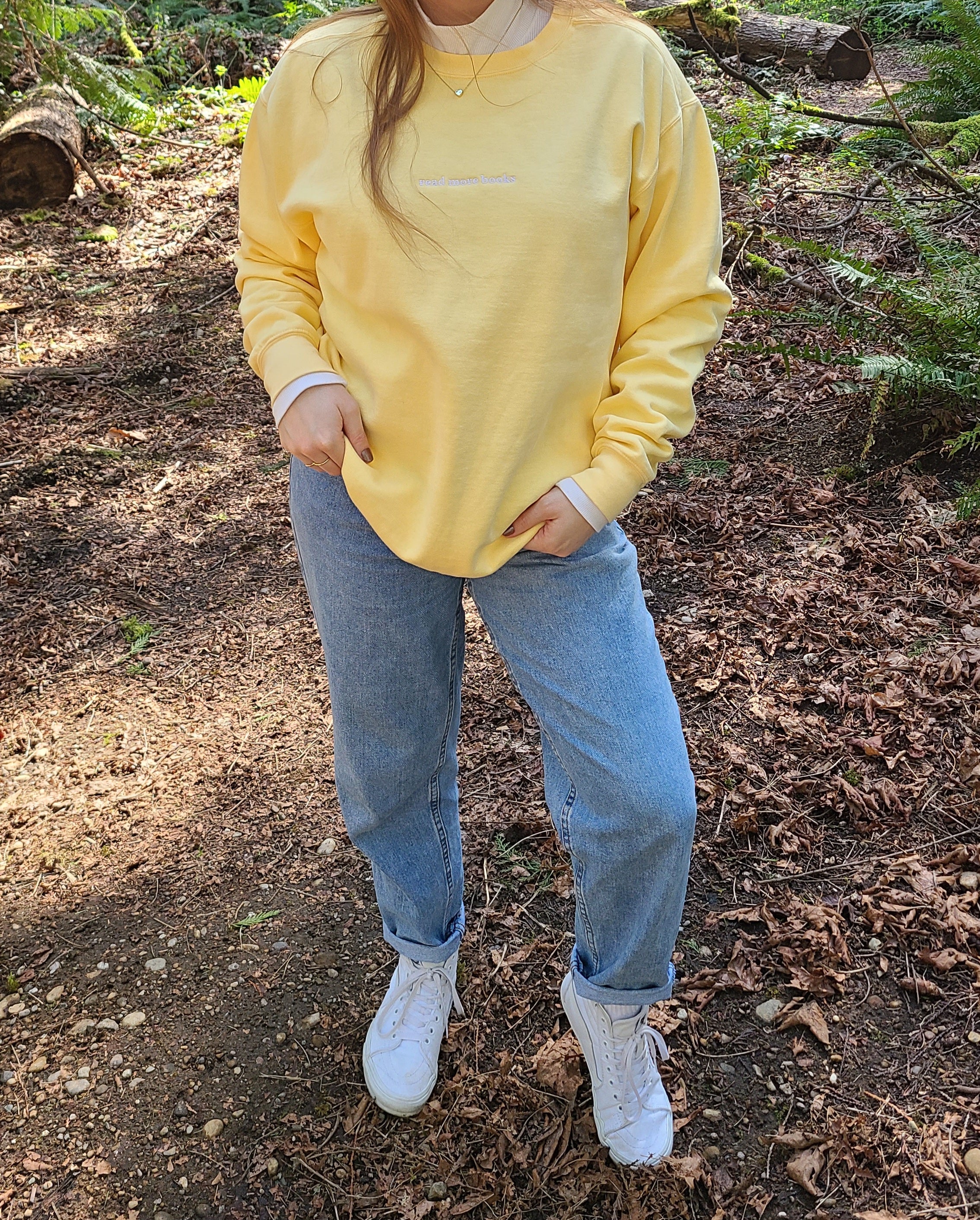 read more books embroidered crewneck