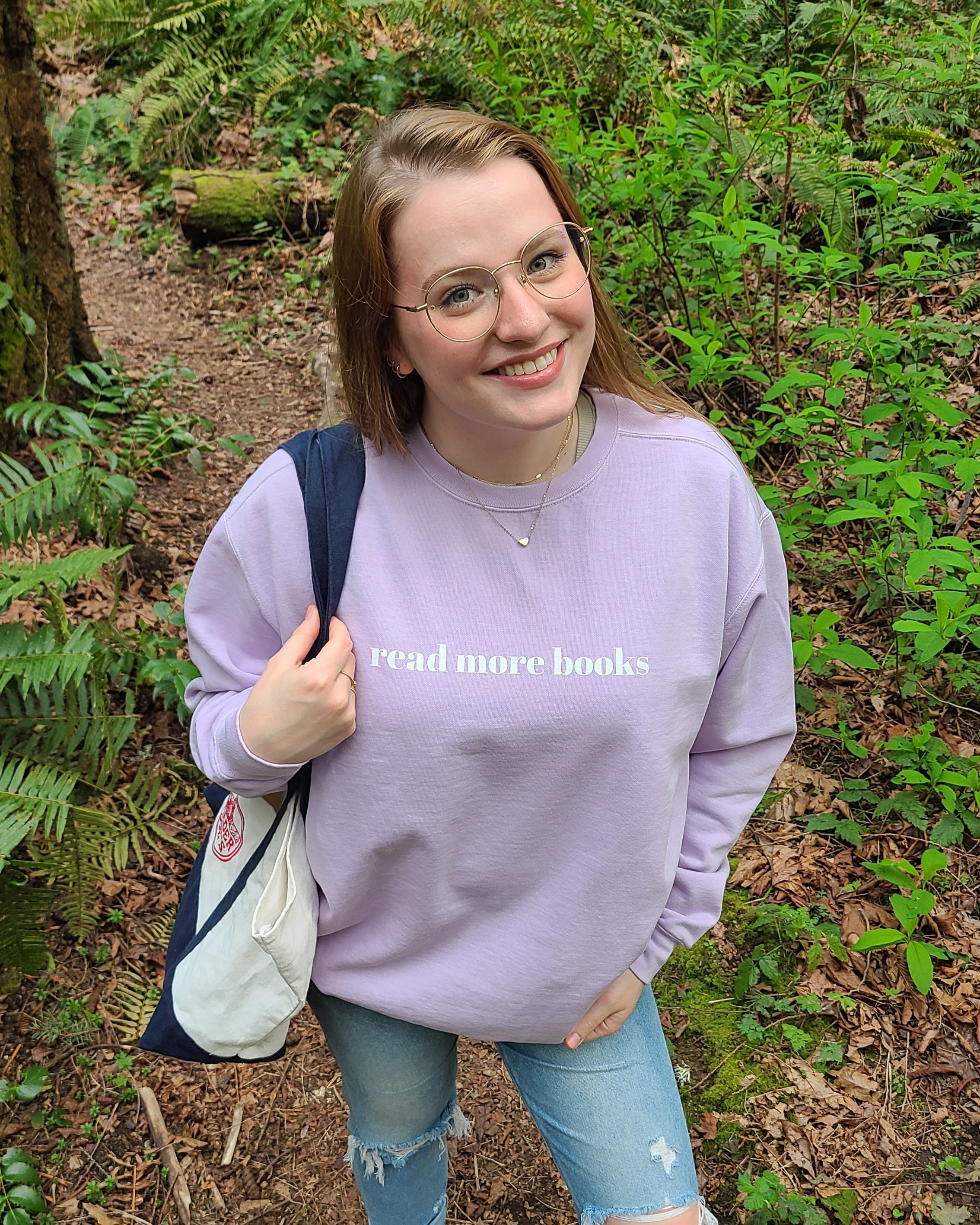 read more books crewneck