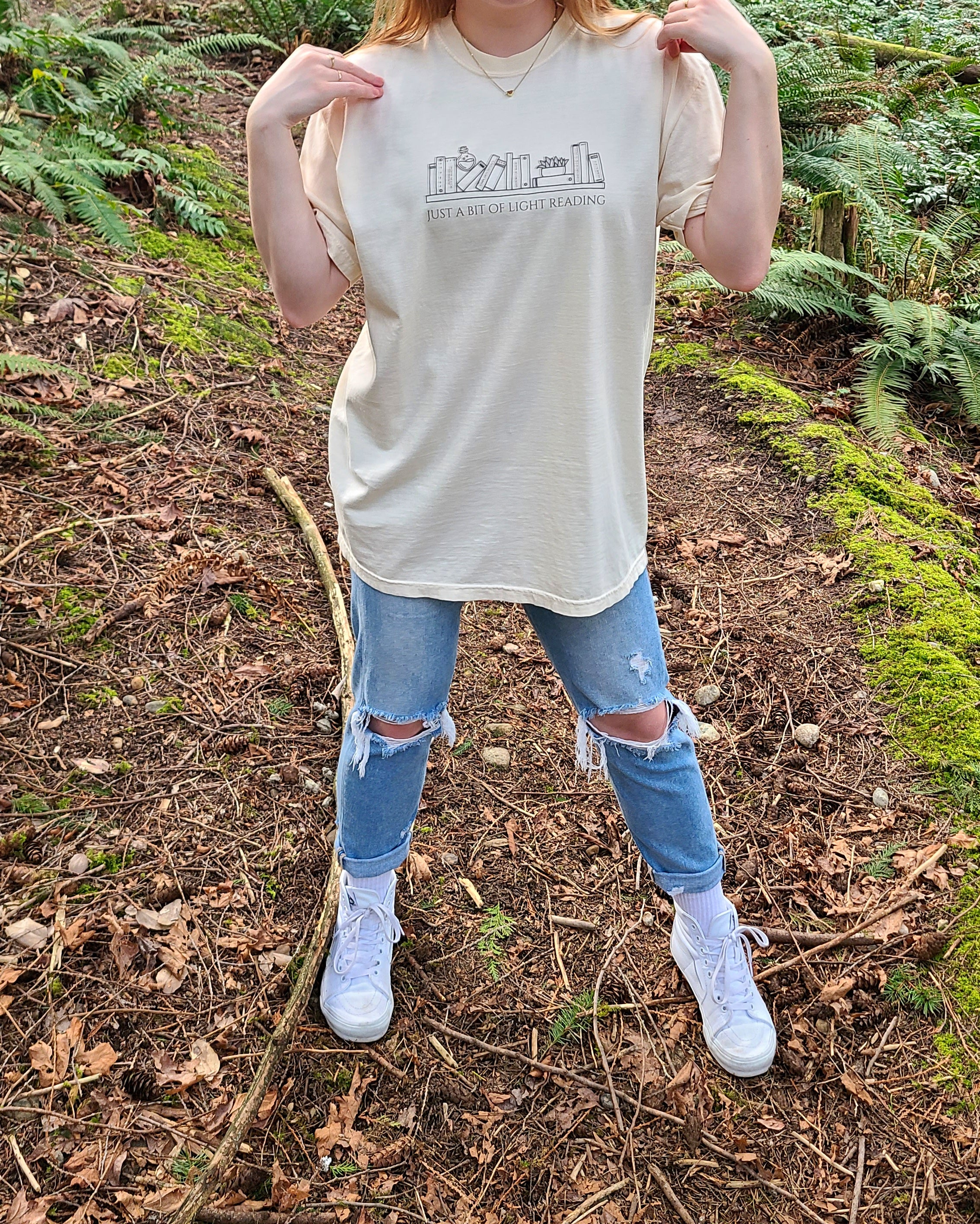 light reading tee
