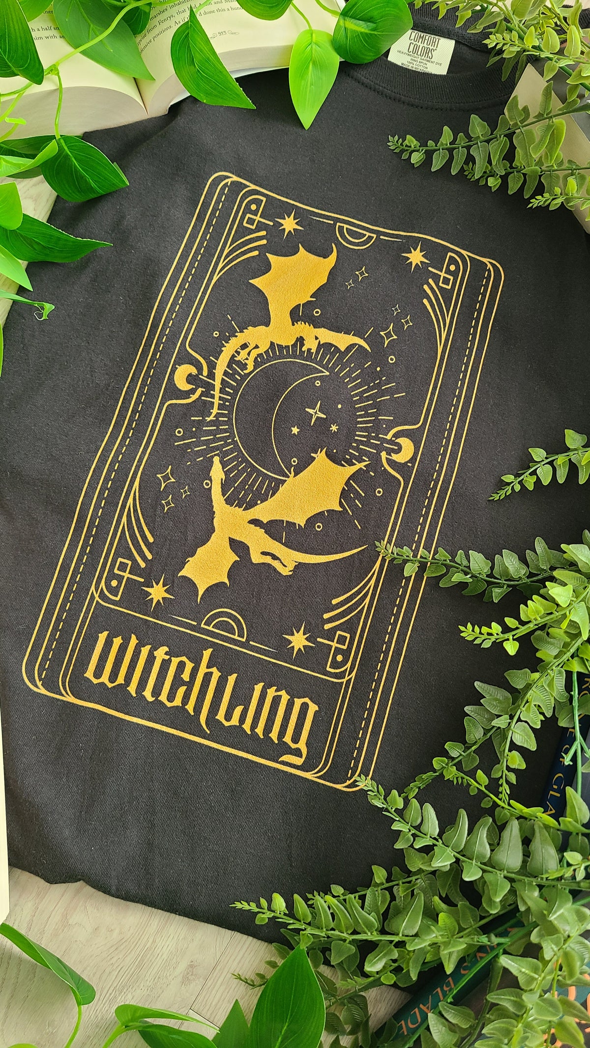 witchling tee