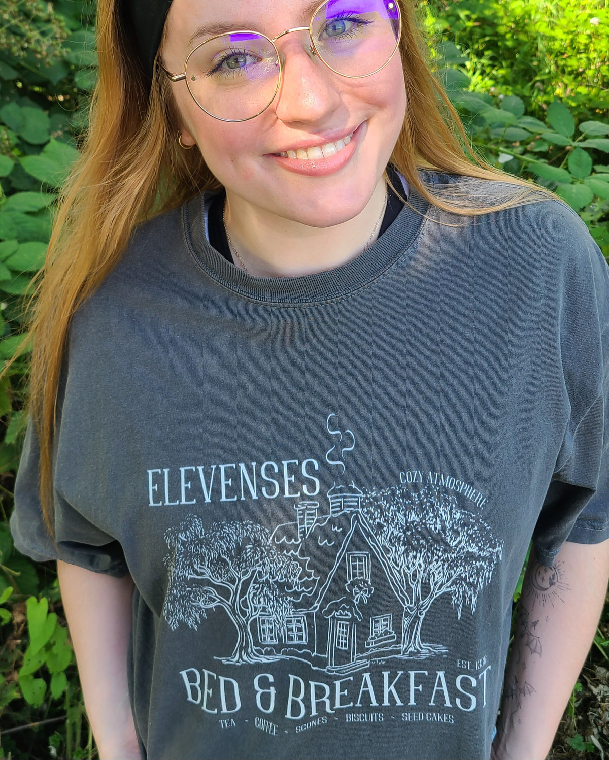 elevenses tee