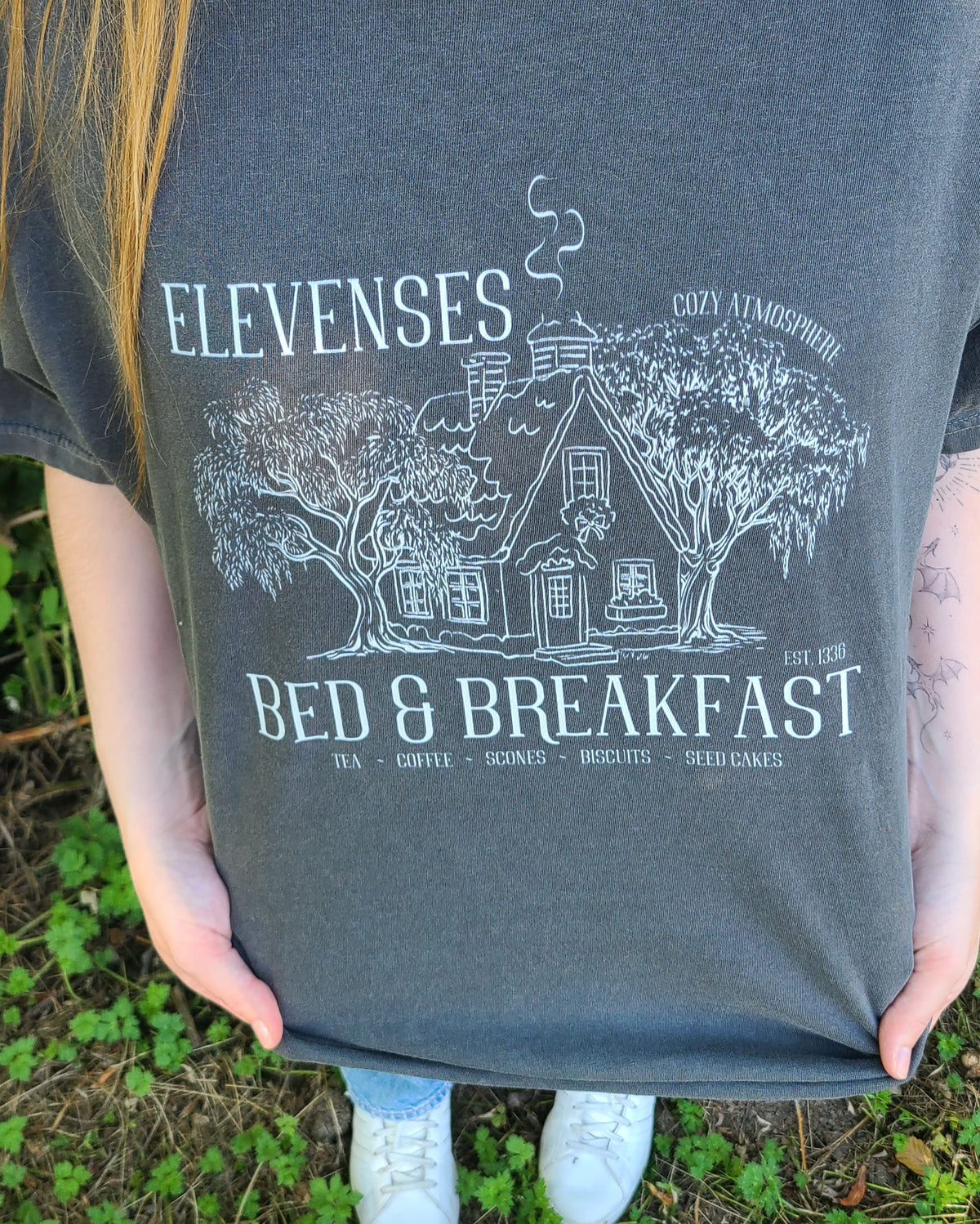 elevenses tee
