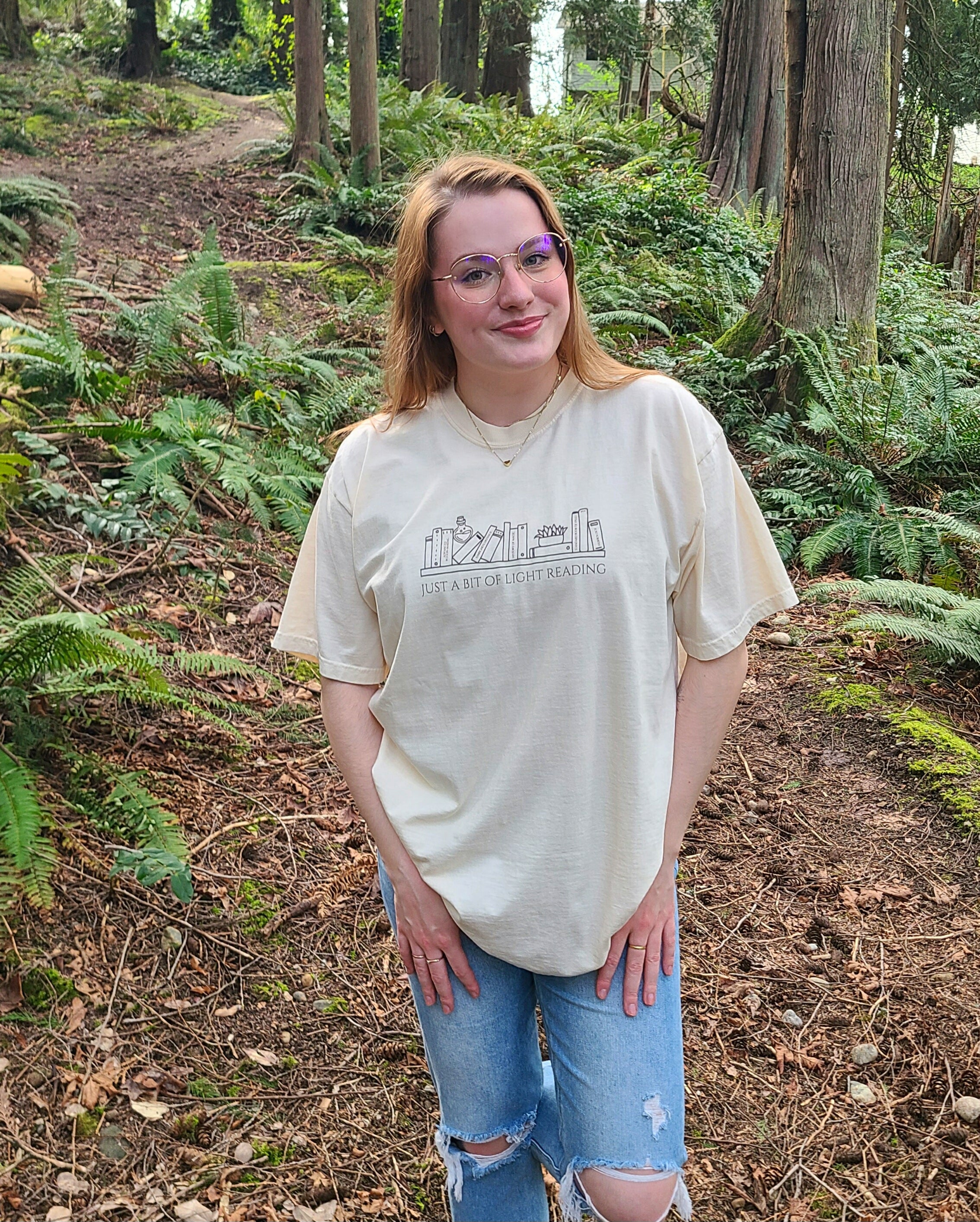 light reading tee